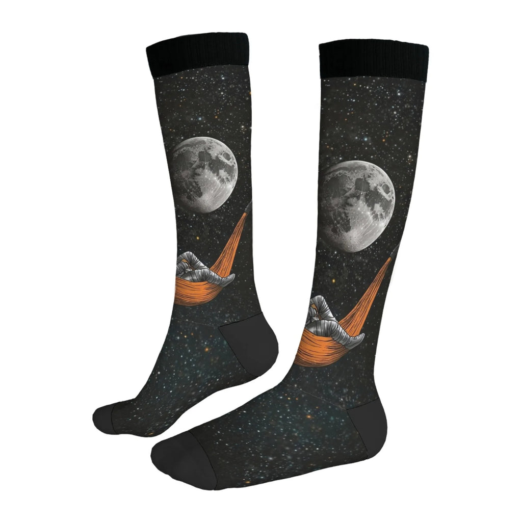 Astronaut fantasy atmosphere socks unisex retro fashion casual stockings soft breathable non-slip running cycling sports socks