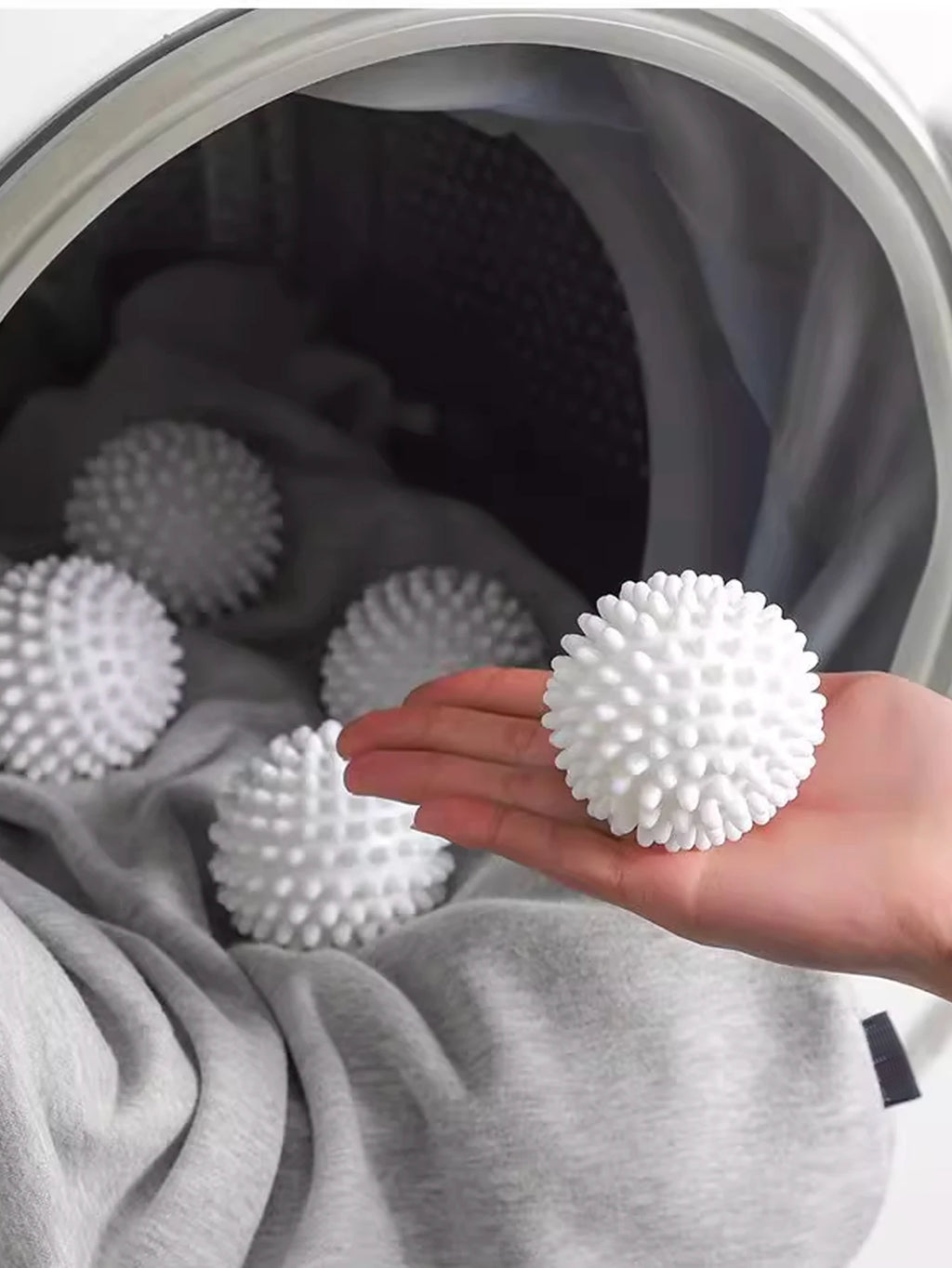 TPR Anti Winding Laundry Ball Circular Pure White Magic Cleaning Drum Washing Machine For Dirt Removal And  Knotting
