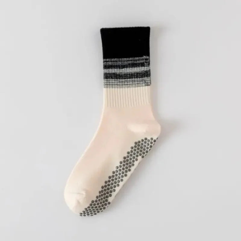 Dreamlikelin 1 Pair Women's Mid-Calf Yoga Socks, Professional Fitness & Pilates Socks Silicone Anti-Slip Grip Breathable Socks