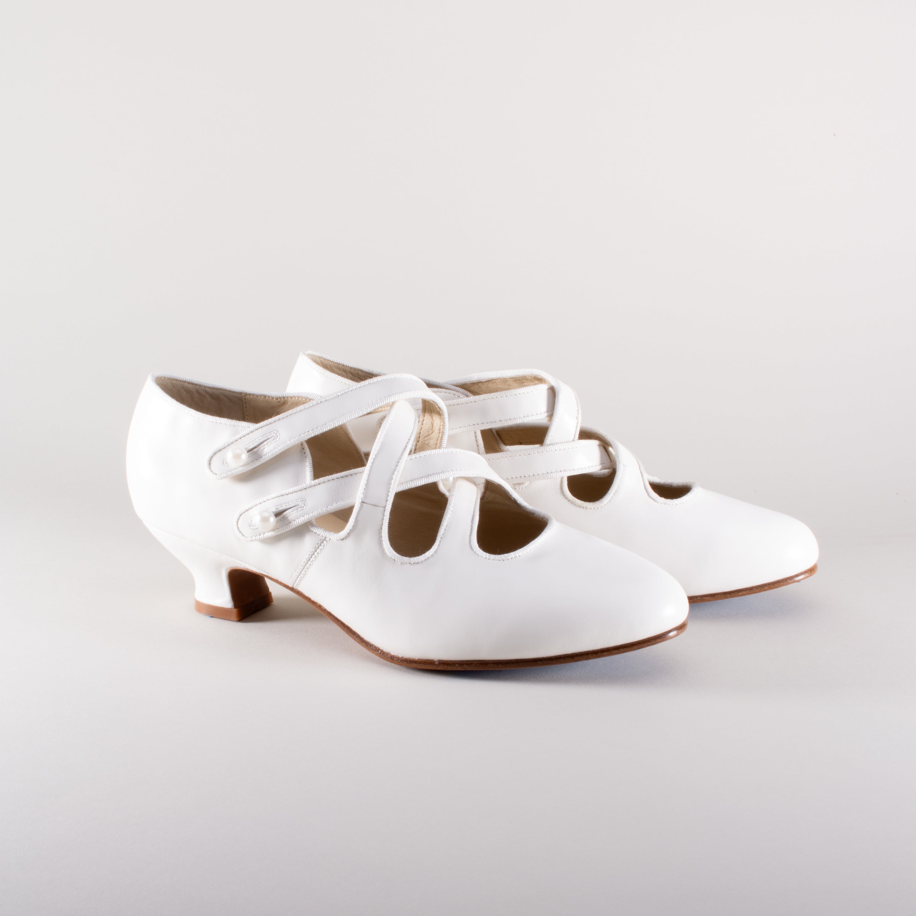 Astoria Edwardian Leather Shoes (Soft Ivory)