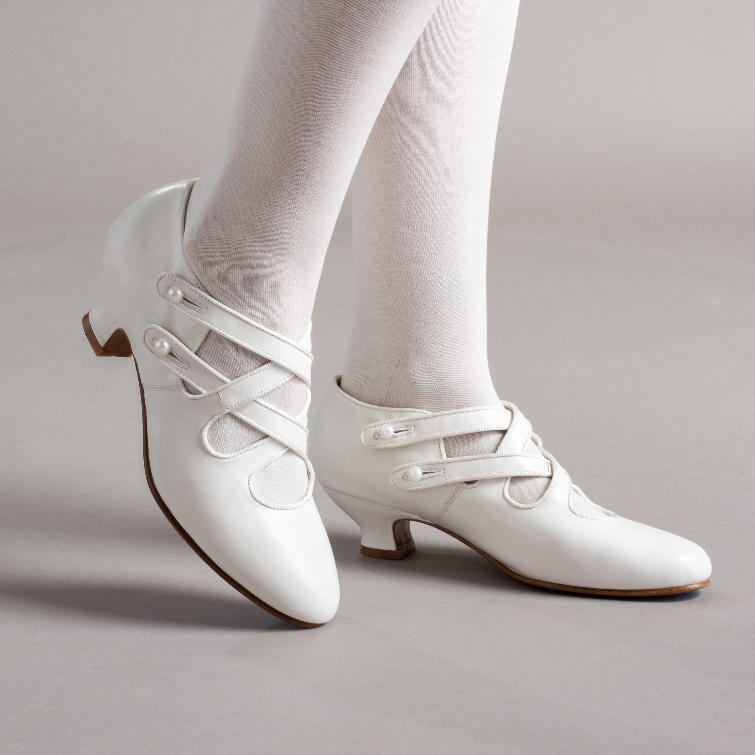 Astoria Edwardian Leather Shoes (Soft Ivory)