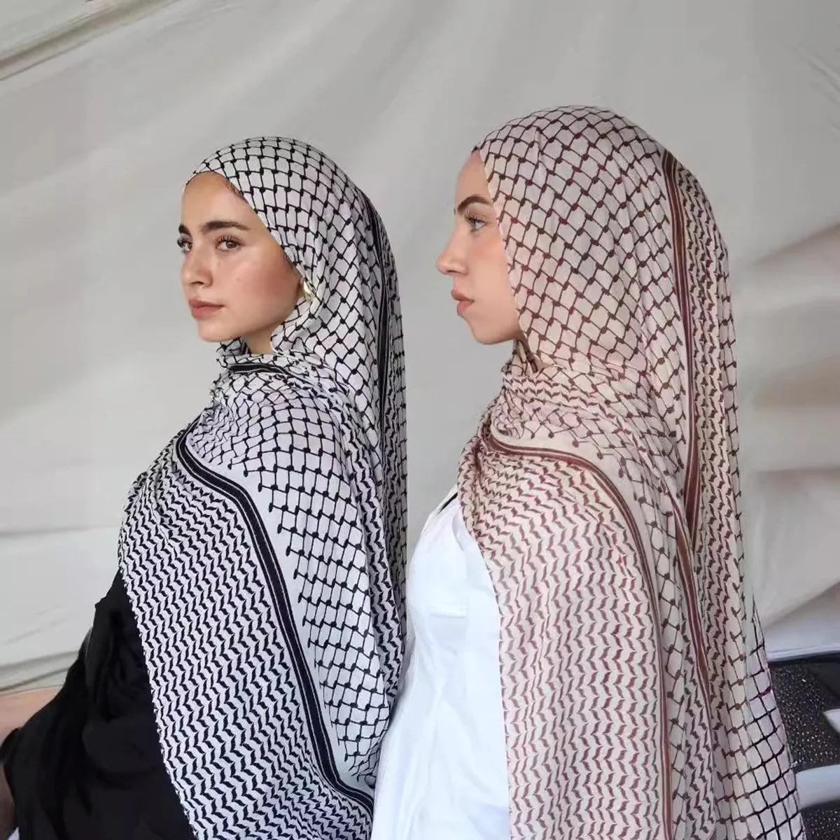2024 Latest High Quality Matching Chiffon Hijab Set Chiffon Hijab Solid Color Comfortable Fabric Chiffon Ear Hijab