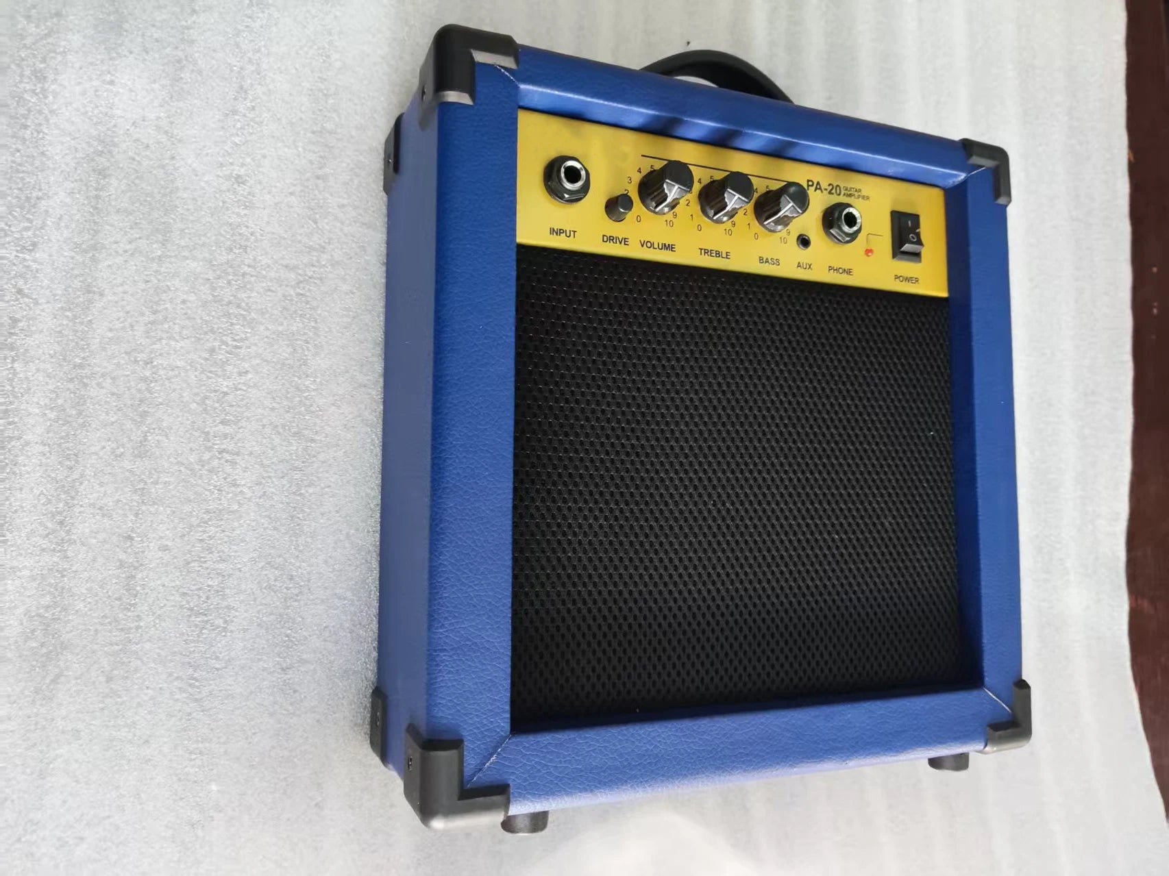 Quality Professional Guitar Amplifier10 WATT Guitar Amplifier Speaker  110 VOLTS WITH FCC TEST REPORT