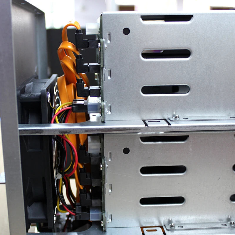 High Quality All-in-One Desktop Computer with *6 Bay HDD Nas Server Case for Data Storage J1900 CPU in Stock