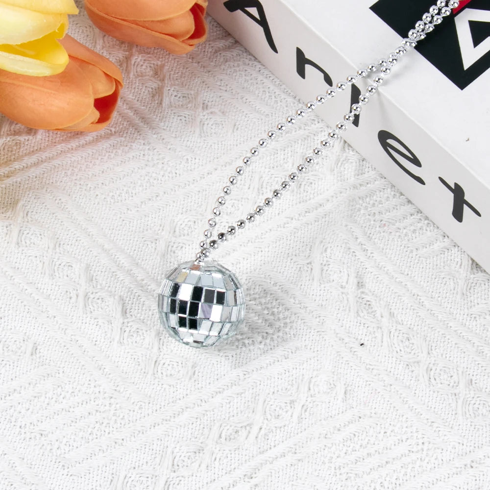 4/8pc Mirror Disco Ball Necklaces 70s 80s Disco Party Necklaces Disco Party Favor Decoration Costume Accessories for Dance party