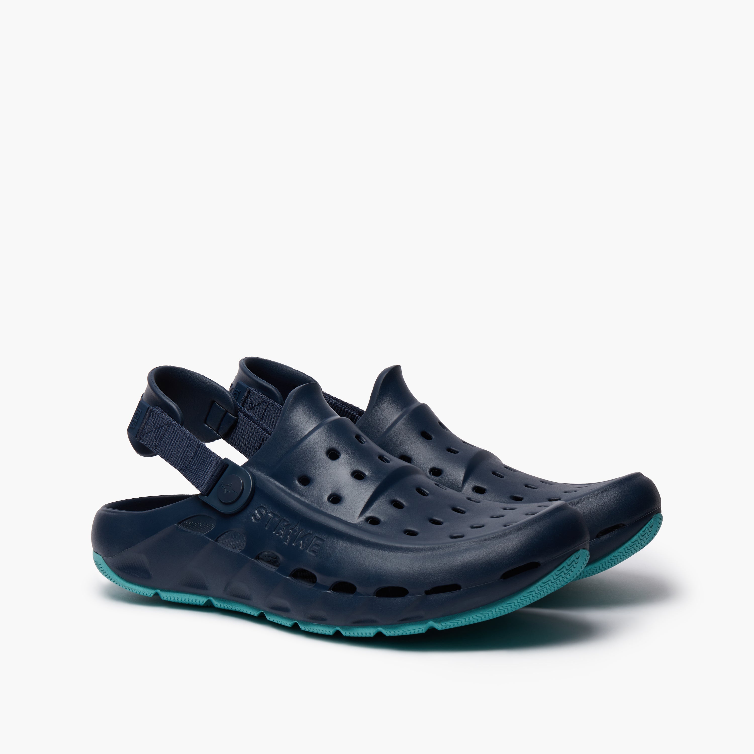 Dogtooth Clog