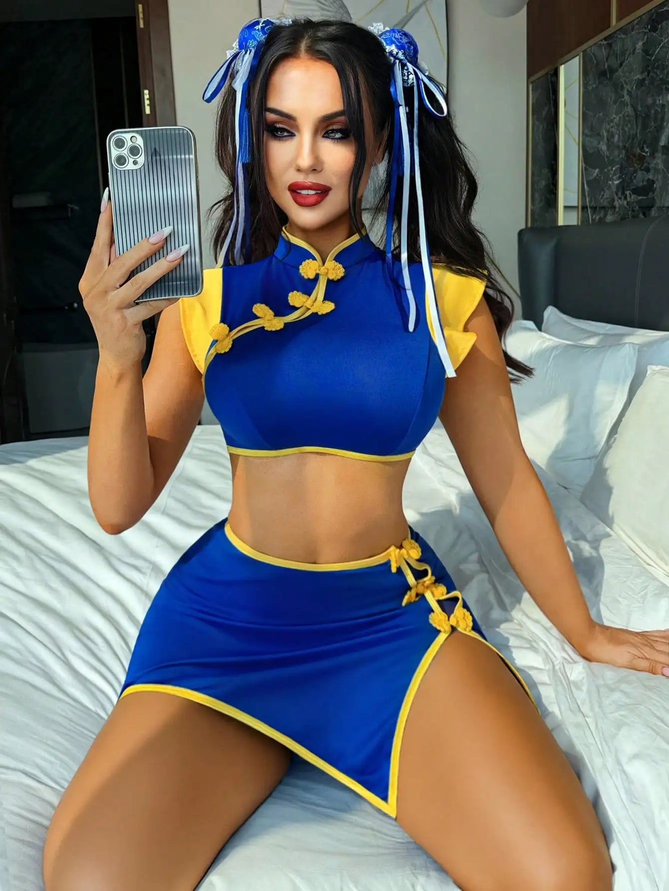 2-Piece Blue Yellow Contrast Crop Top & Slit Mini Skirt Set with Mandarin Collar
