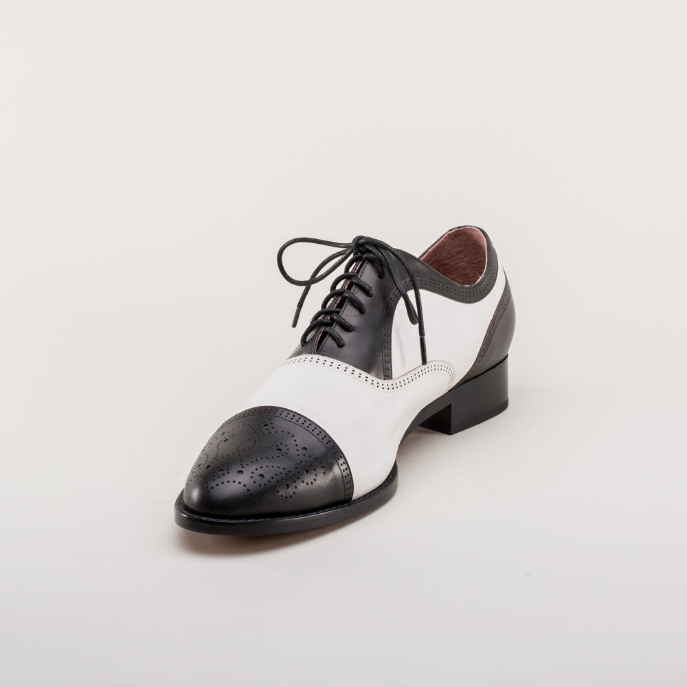Dandy Men's Vintage Cap Toe Oxfords (Black/White)