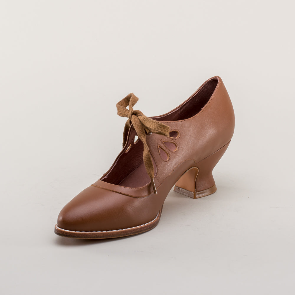 Gibson Edwardian Leather Shoes (Tan)